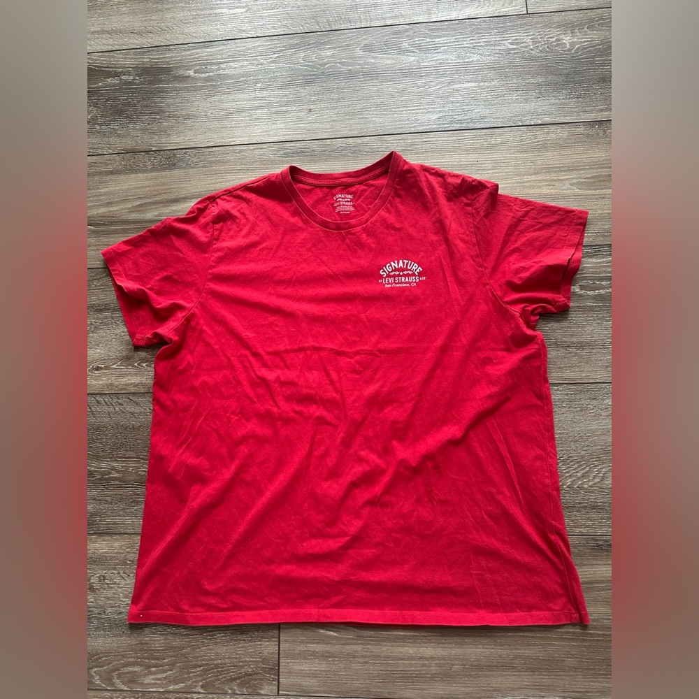 Levi's Signature Men's Red Crewneck T-Shirt/ "LEVI STRAUSS... men’s XXL